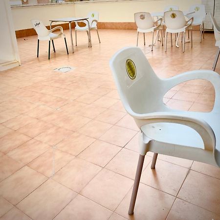Roni Rooms Salou Luaran gambar