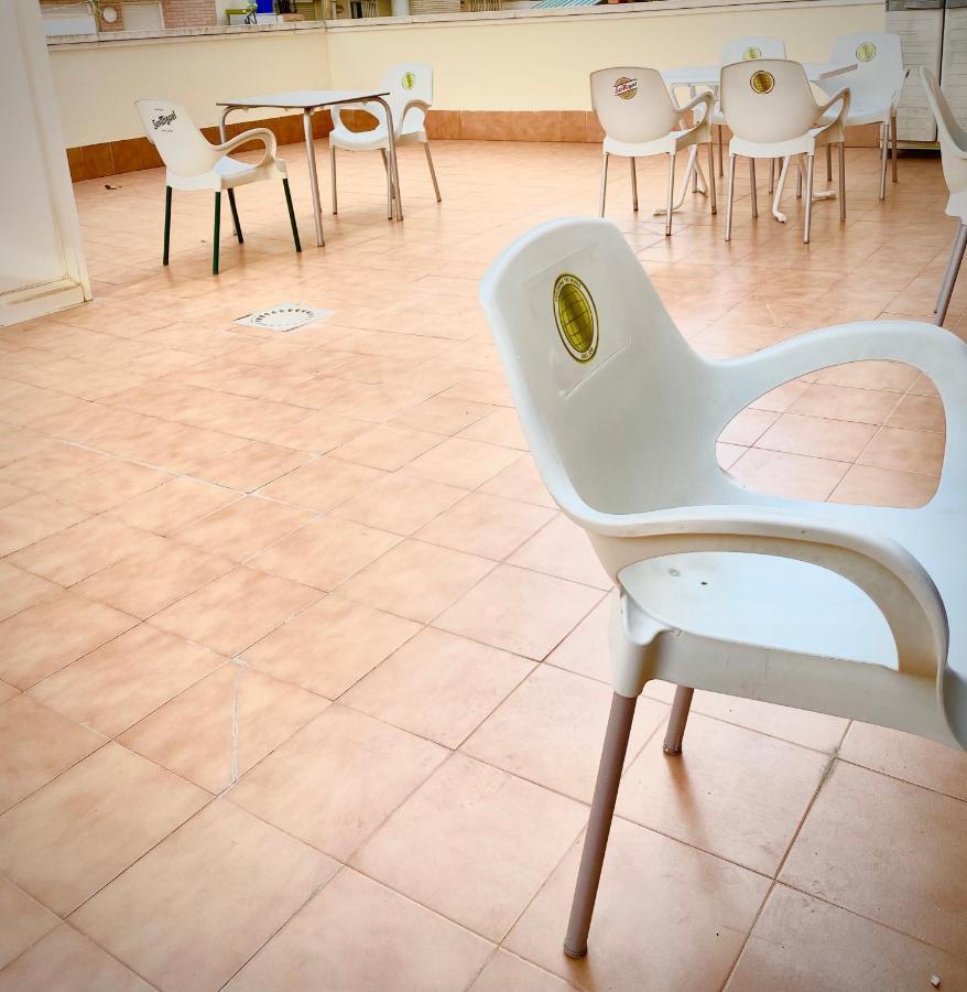 Roni Rooms Salou Luaran gambar