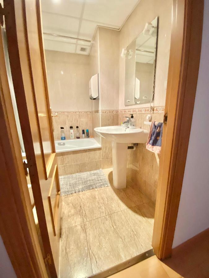 Roni Rooms Salou Luaran gambar